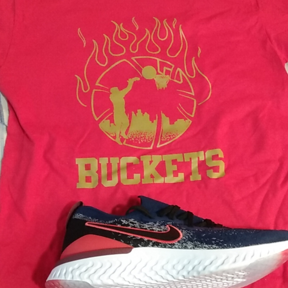 Buckets T-shirt
